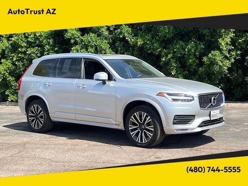 Used 2020 Volvo XC90 T5 Momentum w/ Protection Package Premier image 1