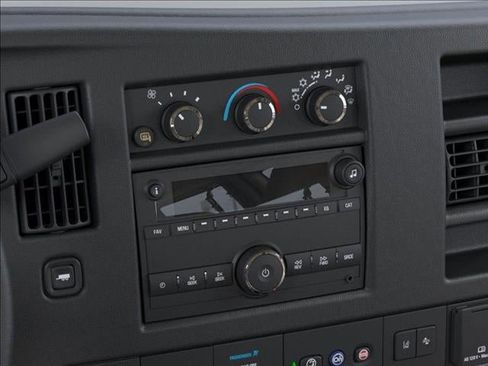 New 2025 GMC Savana 3500 Extended image 20