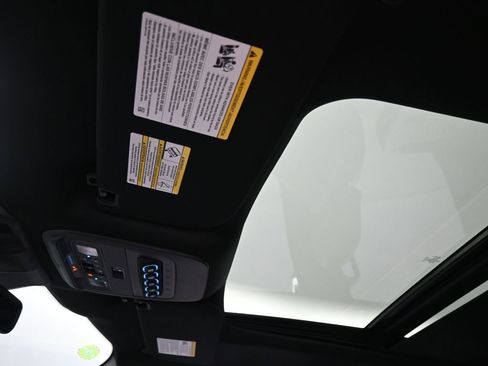 New 2024 Ford F150 XLT w/ Equipment Group 303A High image 15