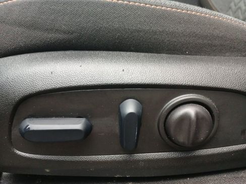 Used 2024 Chevrolet Equinox LT image 16