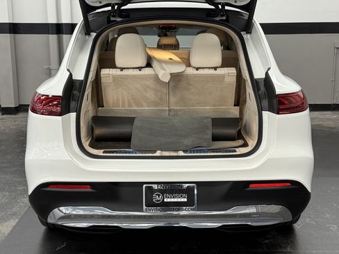 Used 2023 Mercedes-Benz EQS 450+ SUV image 15