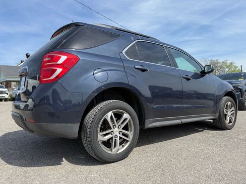Used 2017 Chevrolet Equinox LT w/ Convenience Package image 8