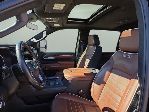 Used 2024 GMC Sierra 3500 Denali Ultimate image 23