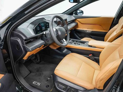 Used 2026 Lexus ES 350e w/ Convenience Package FWD image 18