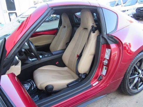 Used 2019 MAZDA MX-5 Miata RF Grand Touring image 19