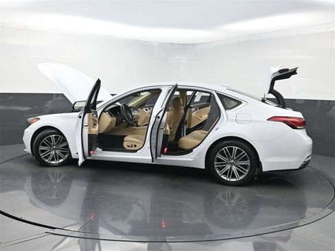 Used 2018 Genesis G80 3.8 image 35