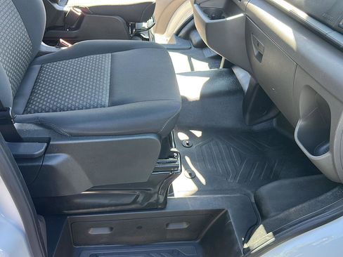 Certified 2025 Ford Transit 250 Low Roof w/ Exterior Upgrade Package RWD image 30