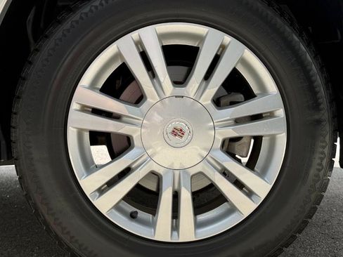 Used 2016 Cadillac SRX Luxury w/ Driver Awareness Package FWD image 26