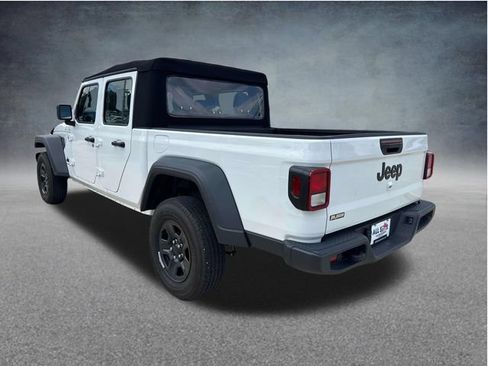 Used 2024 Jeep Gladiator Sport AWD/4WD image 10