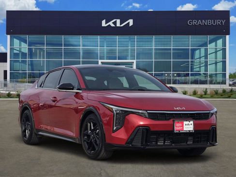 Certified 2025 Kia K4 GT-Line Turbo FWD image 3