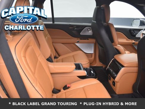 Used 2023 Lincoln Aviator Black Label Grand Touring w/ Class IV Trailer Tow Package image 12