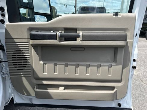 Used 2008 Ford F350 XL RWD image 22