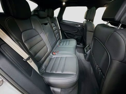 New 2026 Porsche Macan GTS AWD/4WD image 29