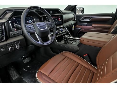 New 2026 GMC Sierra 1500 Denali Ultimate w/ LPO, Black Badging Package AWD/4WD image 10