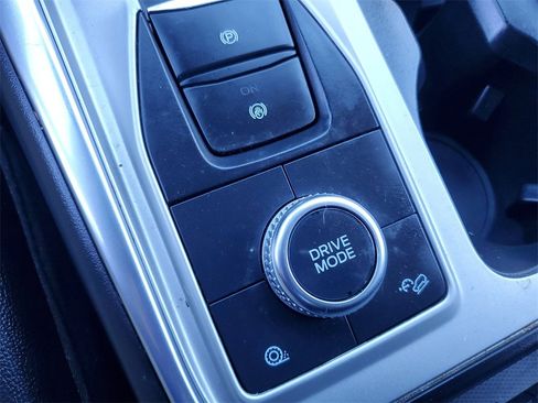 Used 2022 Ford Explorer Limited w/ Limited Technology Package image 35