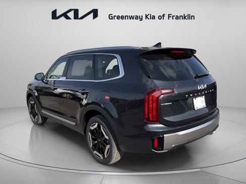 New 2025 Kia Telluride S image 5