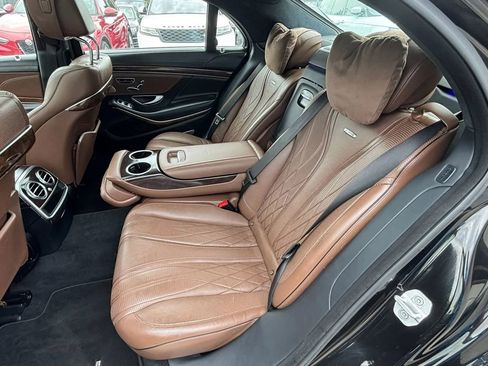 Used 2014 Mercedes-Benz S 63 AMG 4MATIC Sedan image 10