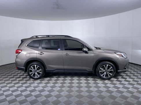 Used 2023 Subaru Forester Limited image 10