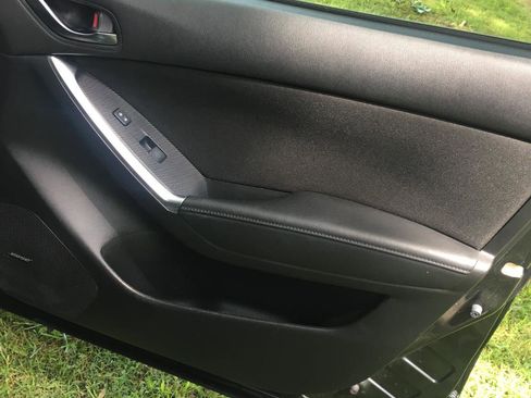 Used 2016 MAZDA CX-5 Touring w/ Bose/Moonroof Package AWD/4WD image 17