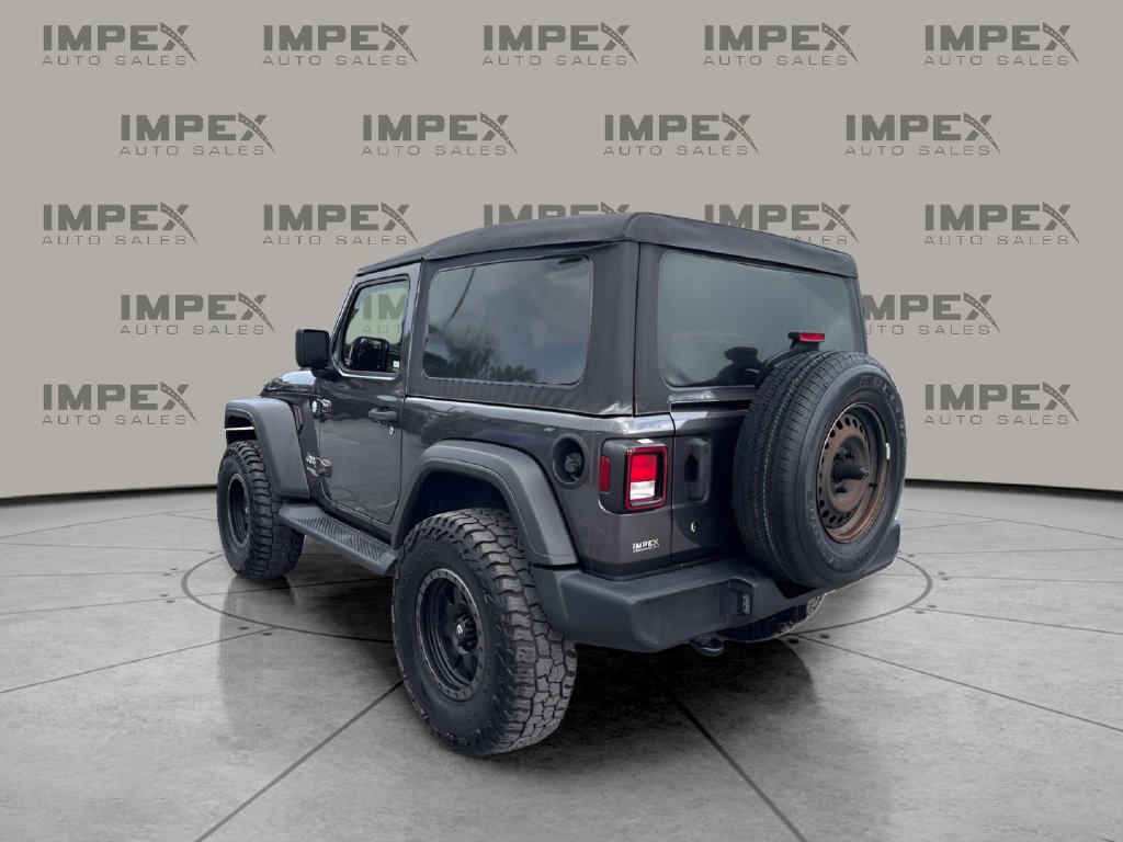 Used 2020 Jeep Wrangler Sport AWD/4WD image 3