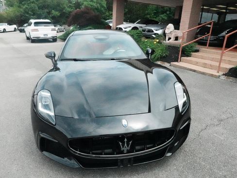 Used 2024 Maserati GranTurismo Trofeo AWD/4WD image 6