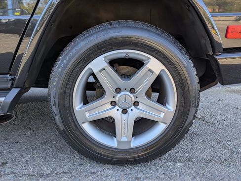 Used 2011 Mercedes-Benz G 55 AMG 4MATIC image 40