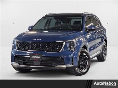 Used 2025 Kia Sorento S w/ Panoramic Sunroof Package