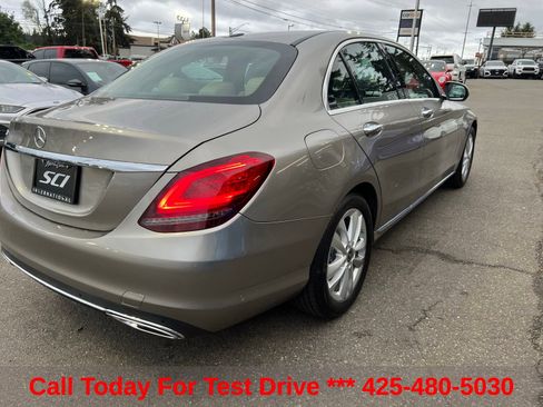 Used 2019 Mercedes-Benz C 300 Sedan w/ Multimedia Package image 5