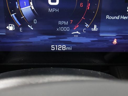 Used 2026 Chevrolet Equinox LT w/ Convenience Package II image 39