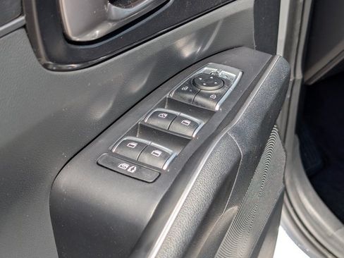 Used 2025 Kia Sorento S w/ Panoramic Sunroof Package FWD image 34
