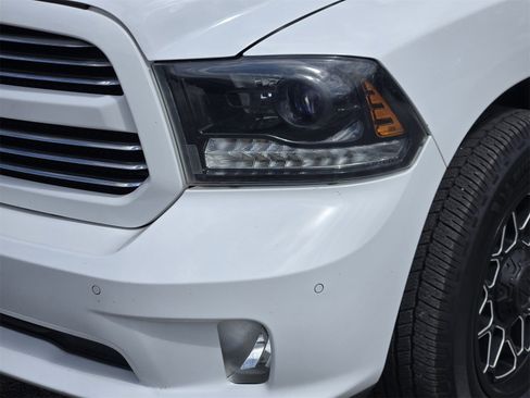 Used 2015 RAM 1500 Sport w/ Convenience Group image 9