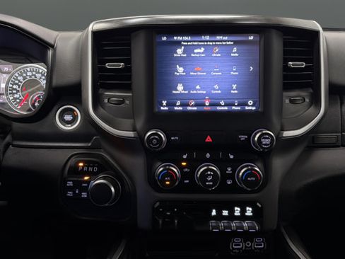 Used 2020 RAM 1500 Big Horn AWD/4WD image 11