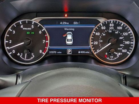 Certified 2023 Nissan Sentra SR w/ SR Premium Package FWD image 20