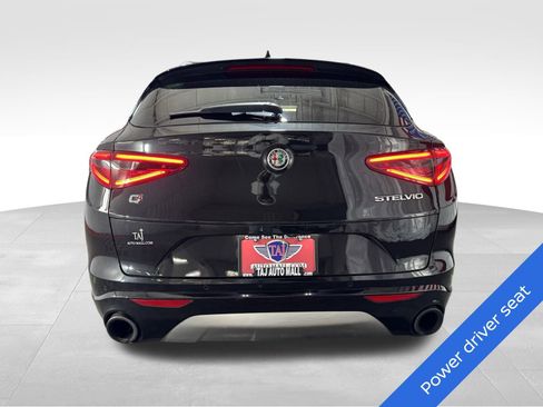 Used 2020 Alfa Romeo Stelvio Ti w/ Active Blind Spot Package image 5