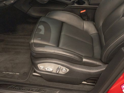 Certified 2023 Porsche Macan GTS AWD/4WD image 15