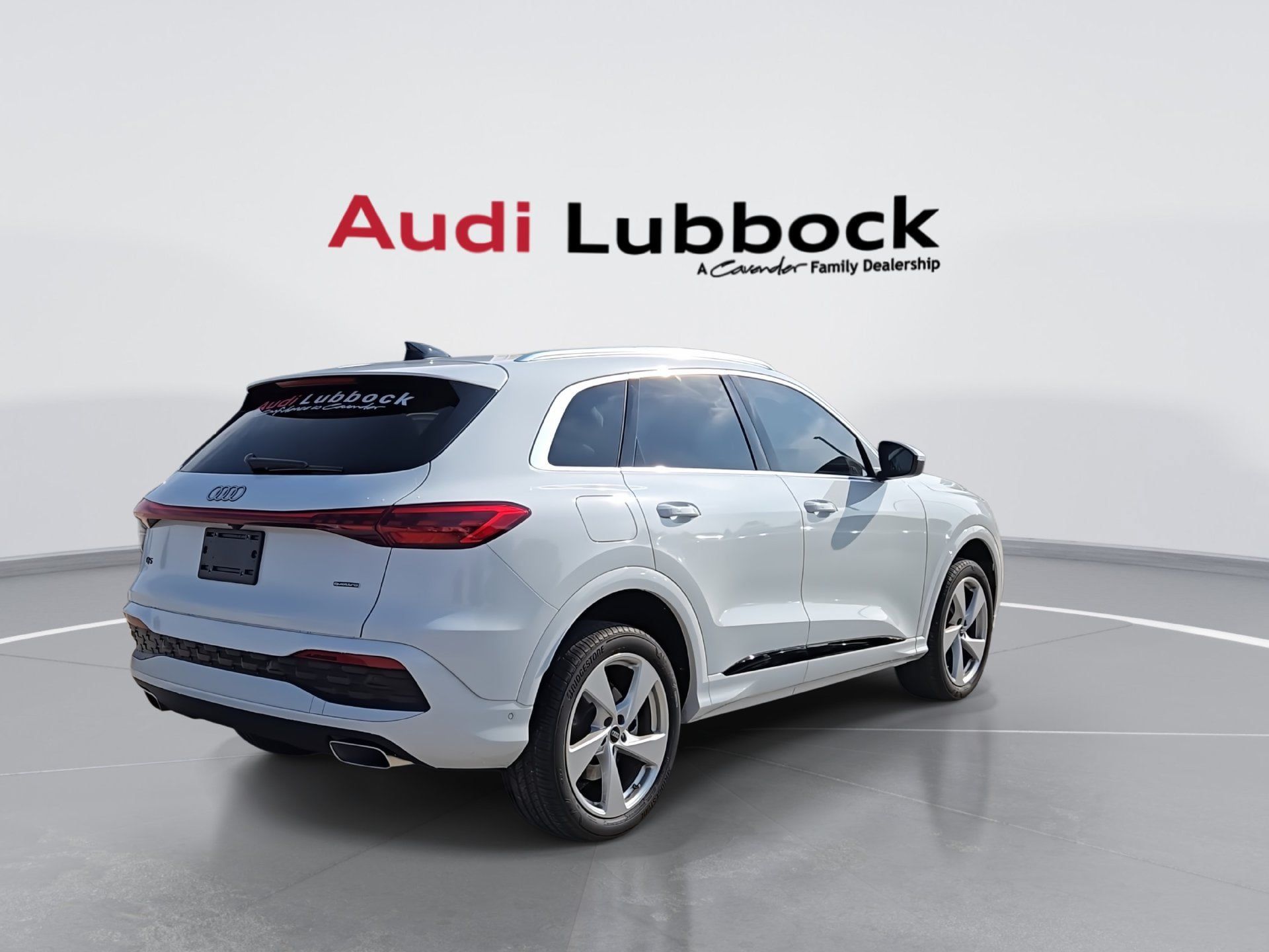 Used 2025 Audi Q5 Premium Plus w/ Premium Plus AWD/4WD image 8