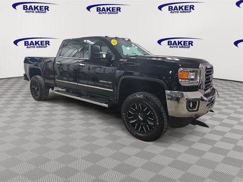 Used 2015 GMC Sierra 2500 SLT w/ Snow Plow Prep Package image 3