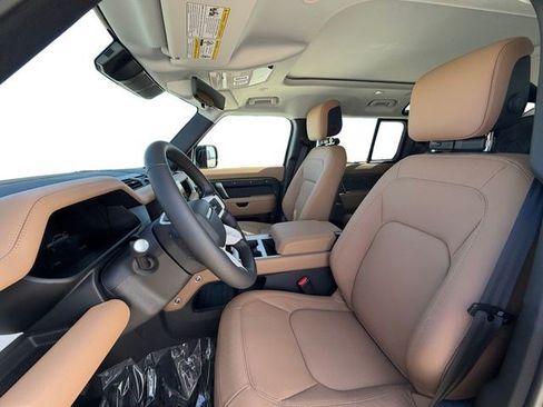New 2026 Land Rover Defender 110 S AWD/4WD image 10