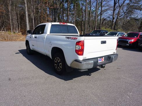Used 2015 Toyota Tundra SR5 w/ TRD Off Road Package image 17