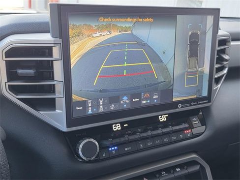 Used 2023 Toyota Tundra Limited image 13