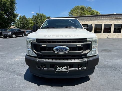 Used 2021 Ford F250 XL w/ Power Equipment Group AWD/4WD image 4