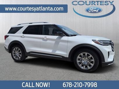 Used 2025 Ford Explorer Platinum