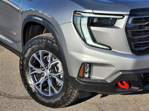 New 2026 GMC Acadia AT4 image 6
