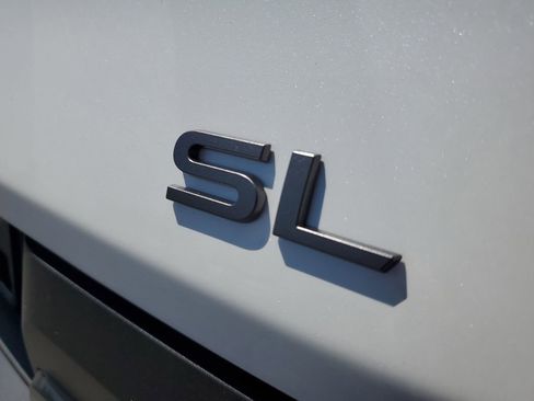 New 2025 Nissan Murano SL AWD/4WD image 35