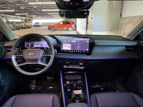 New 2026 Audi Q3 quattro 2.0T AWD/4WD image 16