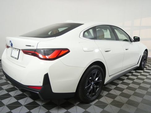 Certified 2025 BMW i4 eDrive40 RWD image 3
