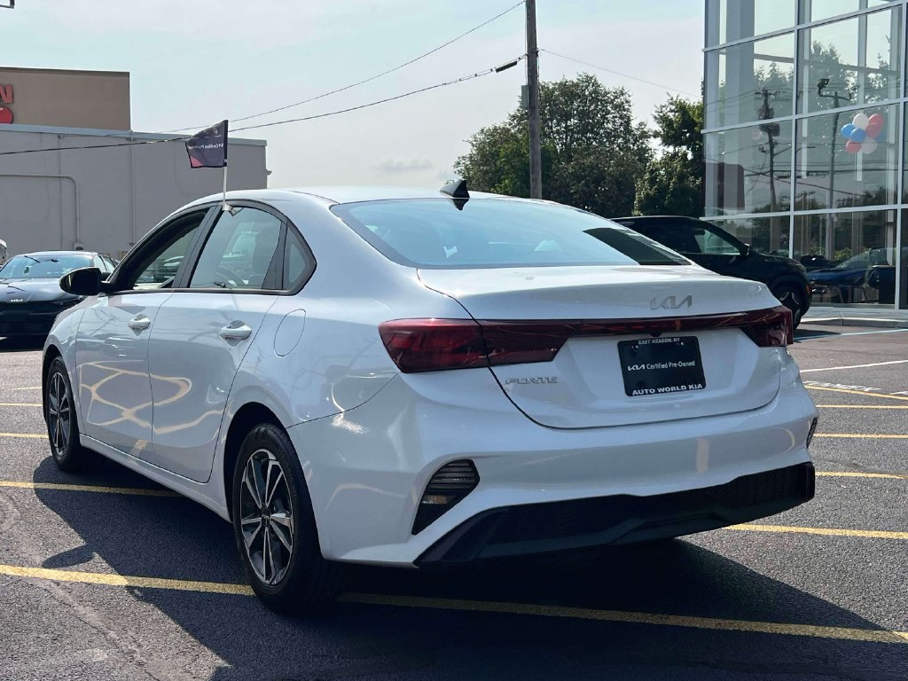 Certified 2023 Kia Forte LXS FWD image 7
