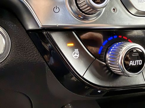 Used 2022 Kia Telluride EX w/ EX Premium Package image 19