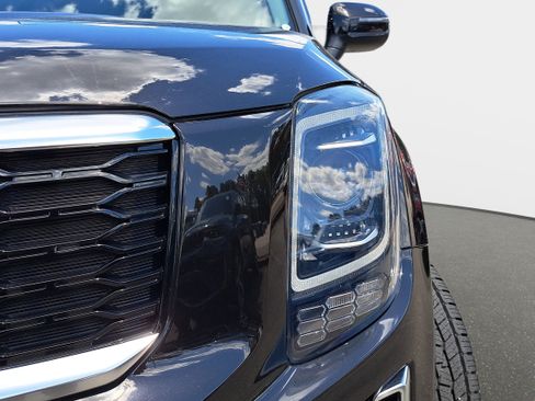 Used 2022 Kia Telluride S AWD/4WD image 32