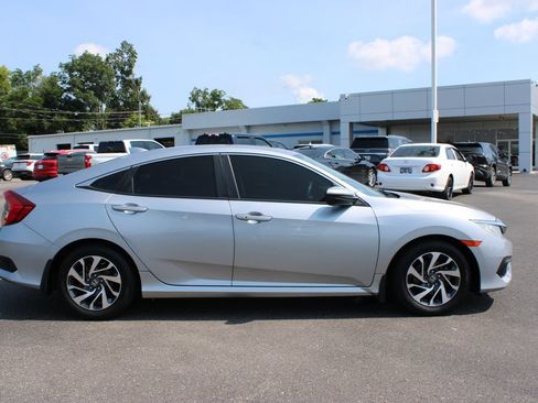 Used 2017 Honda Civic EX image 11